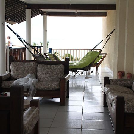 Jacuma'S Lodge Hotel Bagian luar foto