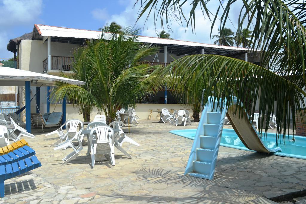 Jacuma'S Lodge Hotel Bagian luar foto