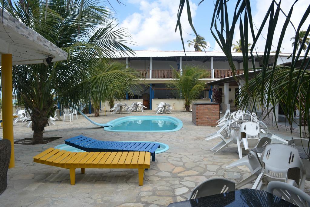 Jacuma'S Lodge Hotel Bagian luar foto
