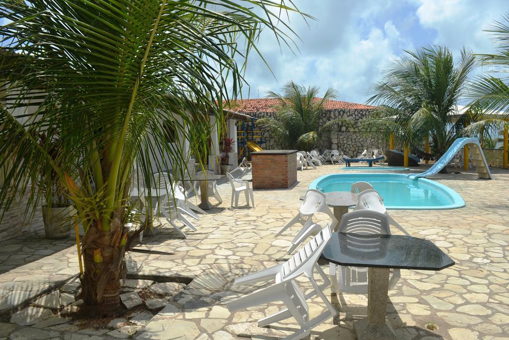 Jacuma'S Lodge Hotel Bagian luar foto